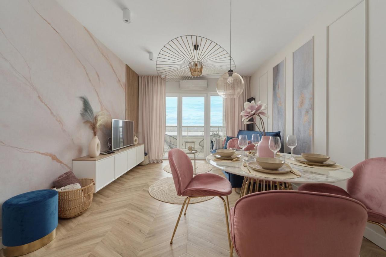 Elegant Apartment With Balcony Krakowska Wroclaw By Renters Prestige 외부 사진