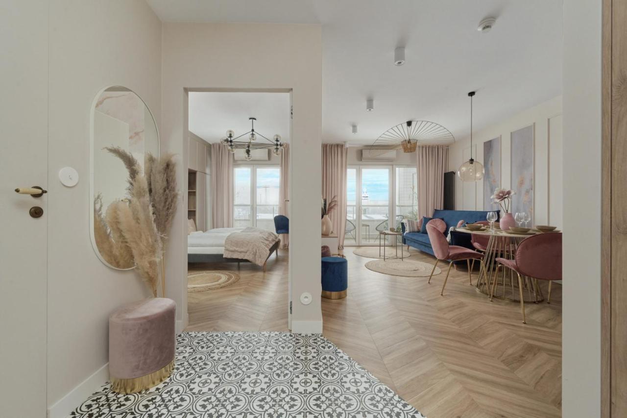 Elegant Apartment With Balcony Krakowska Wroclaw By Renters Prestige 외부 사진
