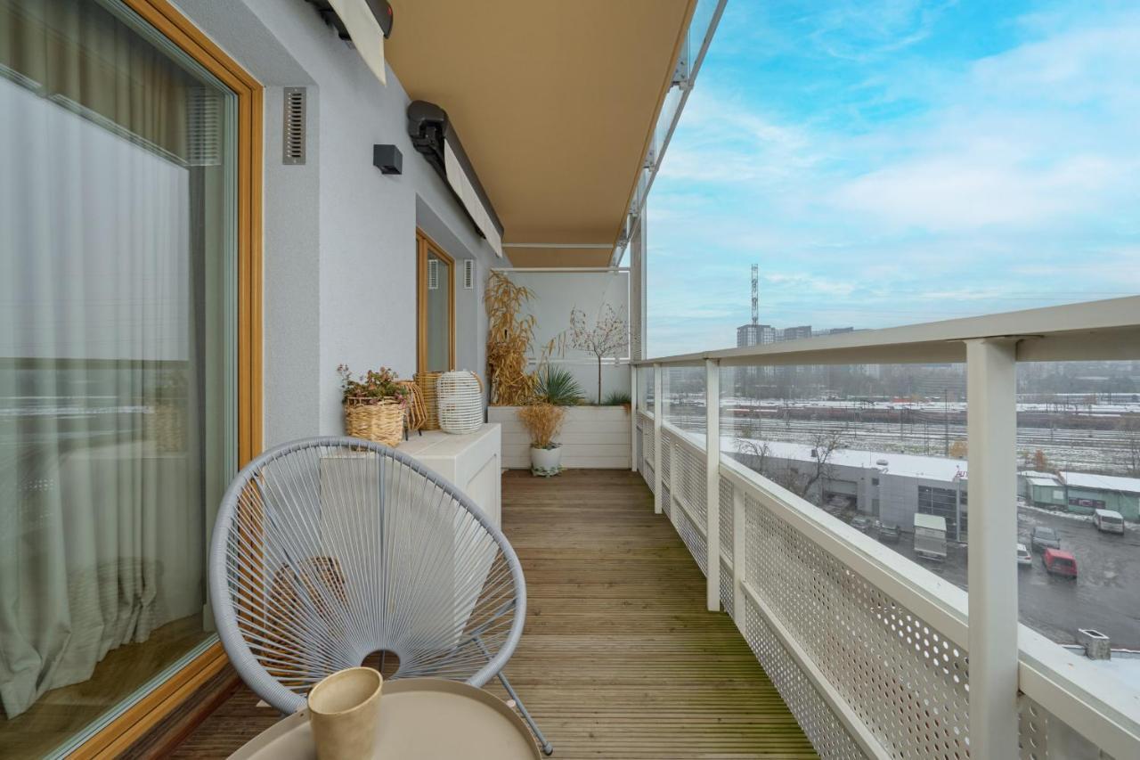Elegant Apartment With Balcony Krakowska Wroclaw By Renters Prestige 외부 사진